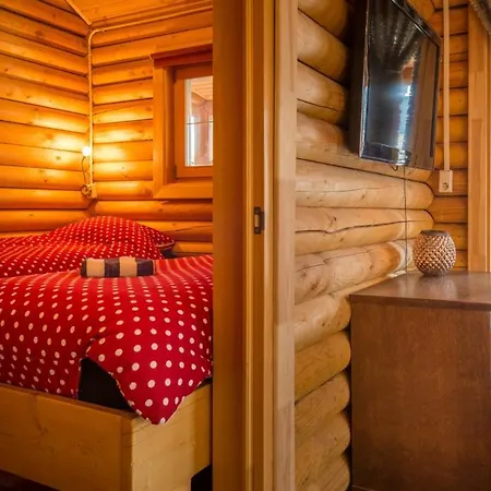 Wooden Bed & Breakfast Amsterdam